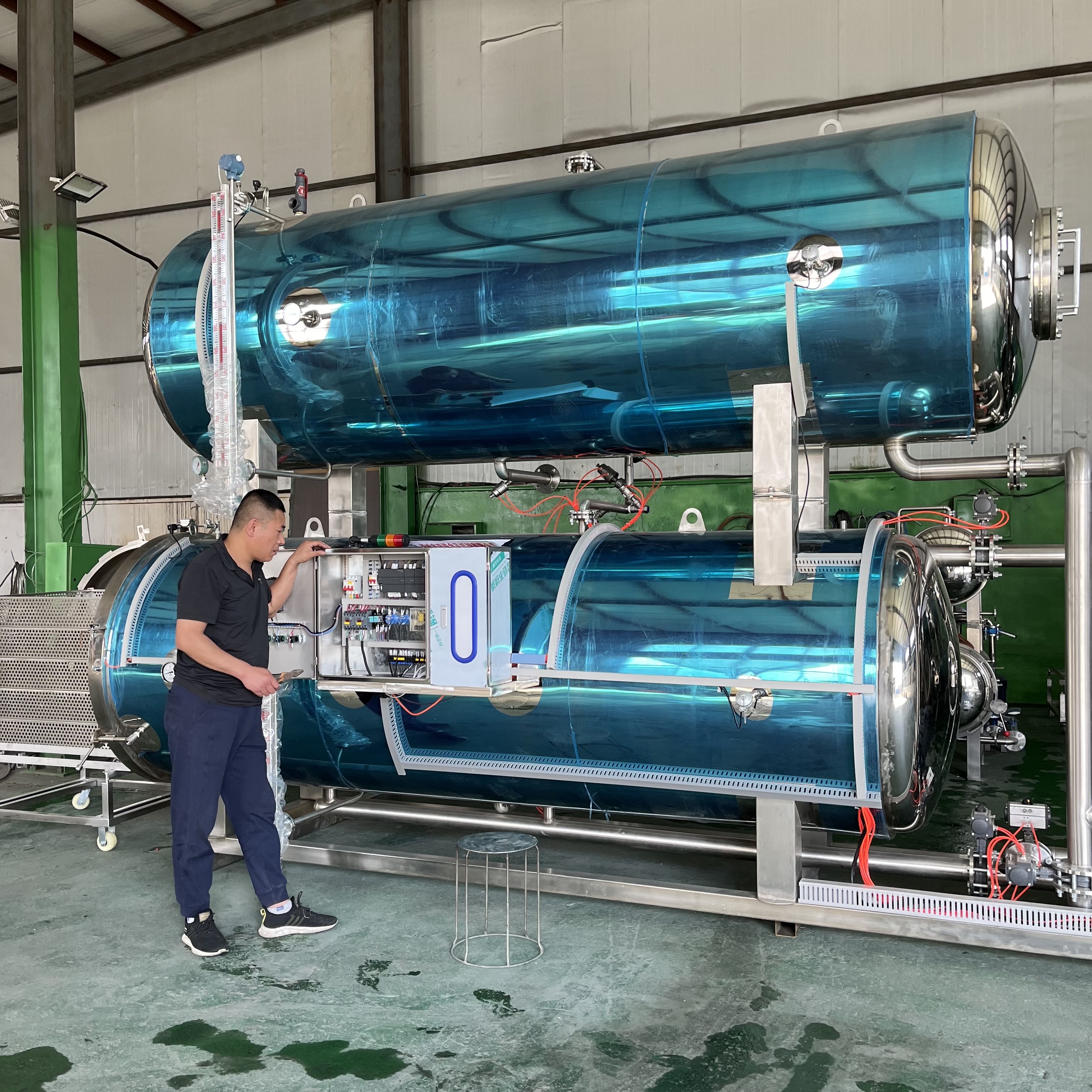 制造好一台双层水浴式杀菌锅是企业的责任!